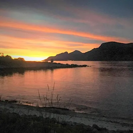 8 Person In * Kallfarnes