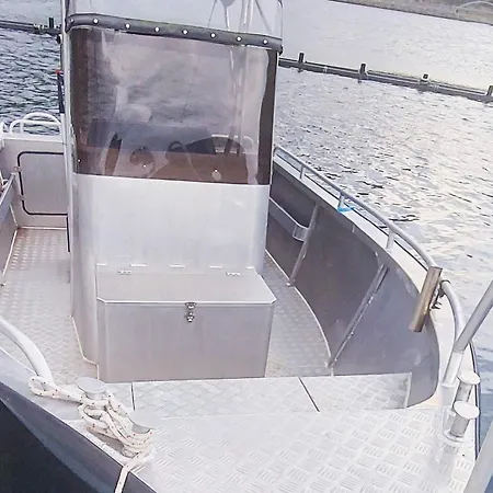 8 Person In Σπίτι διακοπών Kallfarnes