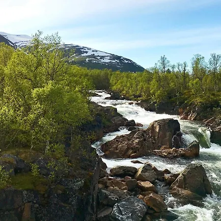 8 Person In * Kallfarnes