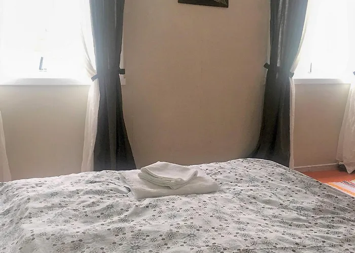 8 Person In בית נופש